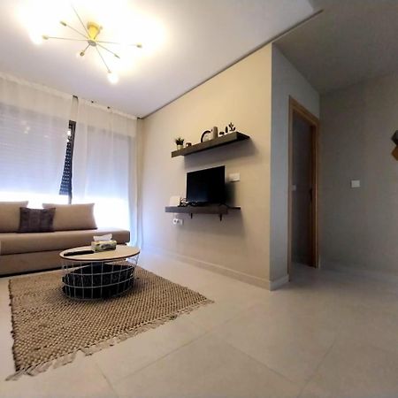 Appartement Cosy Proche Aeroport Deroua Ngoại thất bức ảnh